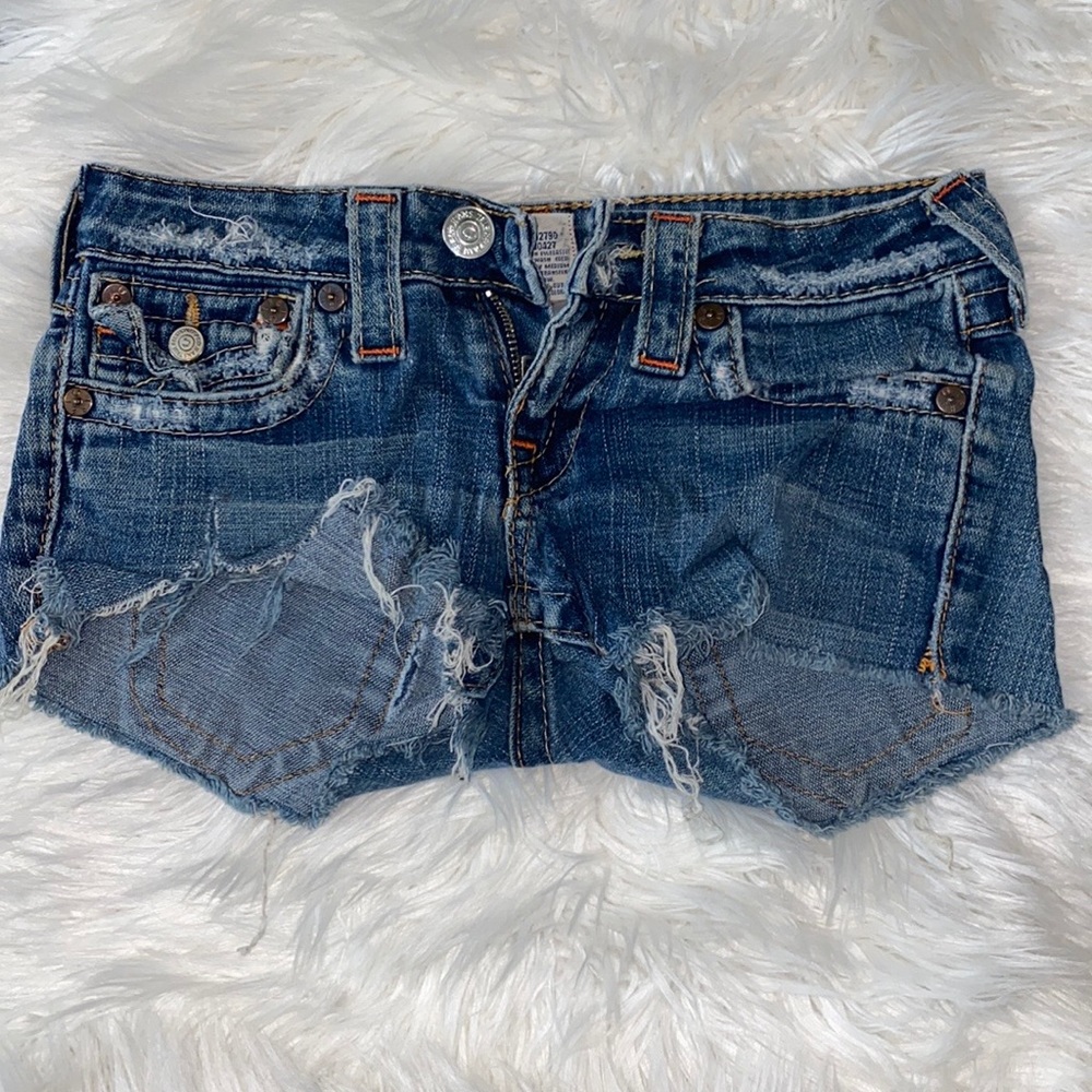 Distressed jean shorts